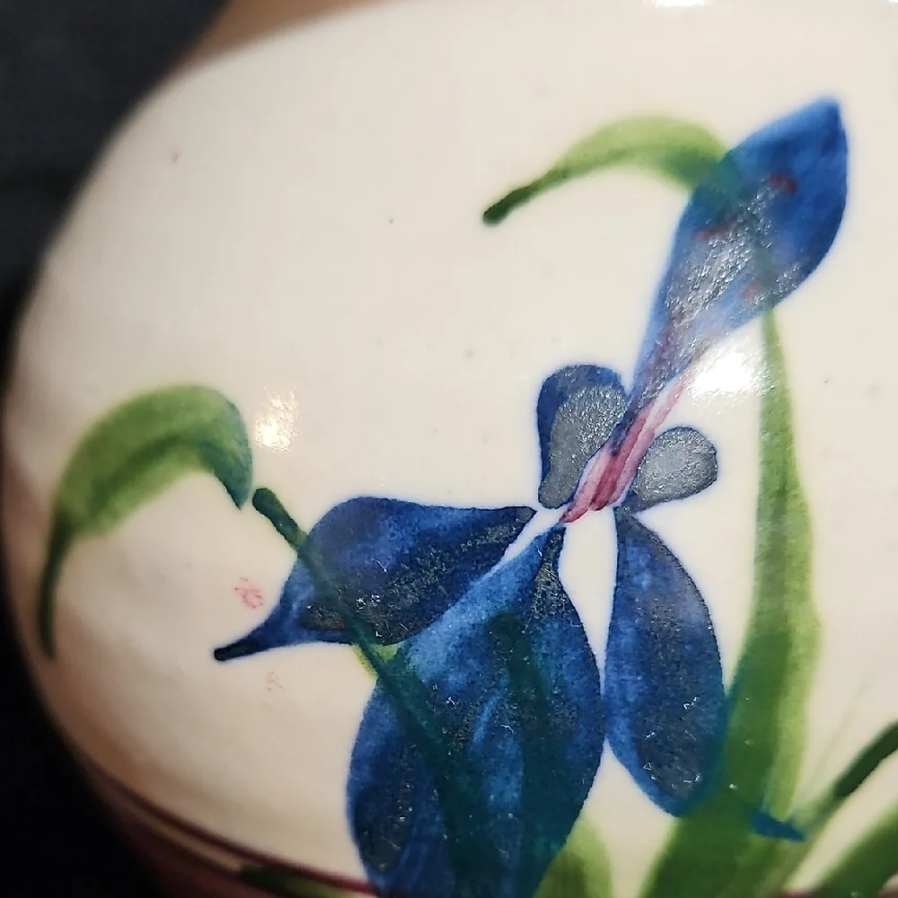 VTG Signed PSS 92 Hand Thrown Studio Art Pottery Irises Ceramic Bud Vase